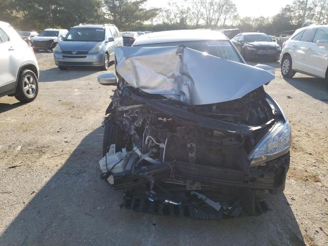 Photo 9 from auction – 2015 NISSAN SENTRA with VIN 3N1AB7AP4FY305845