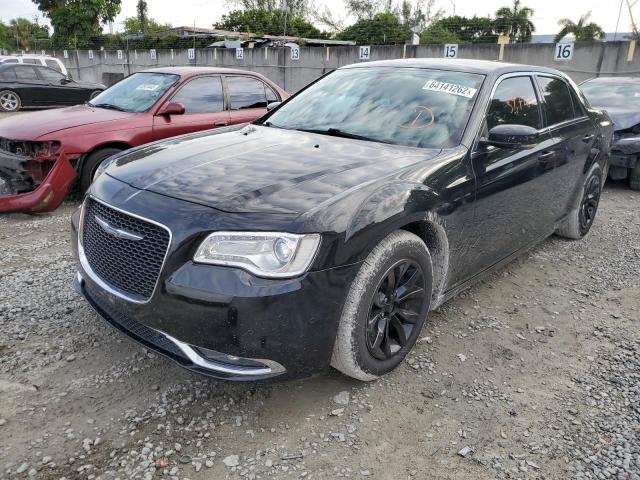 Foto 2 de la subasta – 2015 CHRYSLER 300 LIMITE con VIN 2C3CCAAG4FH809032