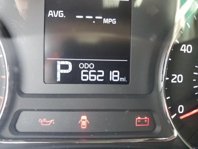 Photo 8 from auction – 2016 KIA FORTE LX with VIN KNAFX4A64G5536315