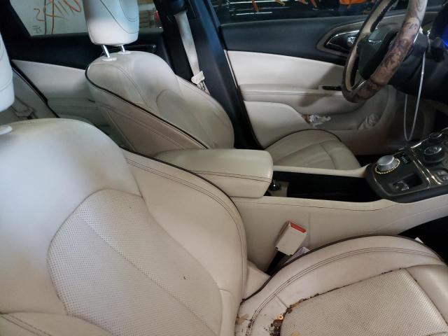 صورة رقم 5 من المزاد - 2015 CHRYSLER 200 C مع VIN 1C3CCCCG1FN526457