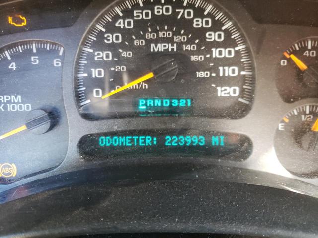 Photo 8 from auction – 2003 CHEVROLET SILVERADO with VIN 1GCGK13U23F228676