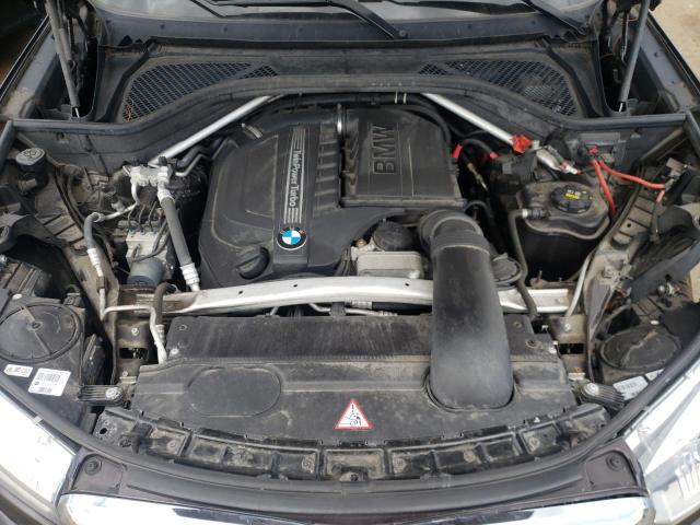 Photo 7 from auction – 2015 BMW X5 XDRIVE3 with VIN 5UXKR0C56F0P17726