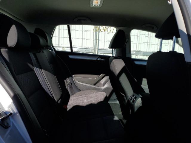 Photo 6 from auction – 2013 VOLKSWAGEN GOLF with VIN WVWDB7AJ7DW038484