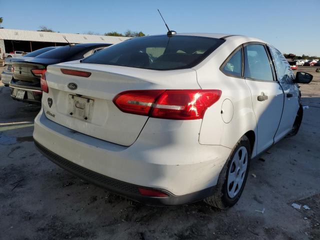 Photo 4 from auction – 2017 FORD FOCUS S with VIN 1FADP3E26HL299227