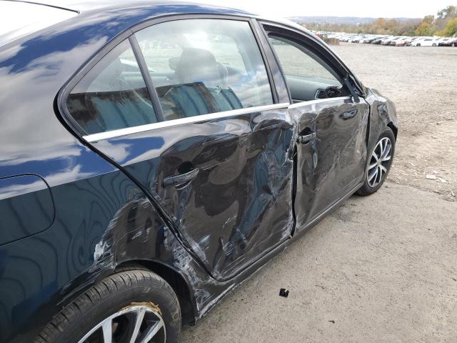 Photo 9 from auction – 2017 VOLKSWAGEN JETTA SE with VIN 3VWDB7AJ2HM296897