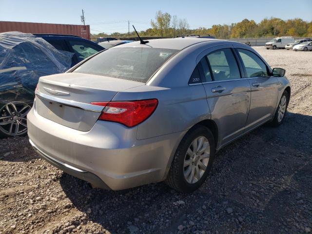 Photo 4 from auction – 2013 CHRYSLER 200 TOURIN with VIN 1C3CCBBB5DN672602