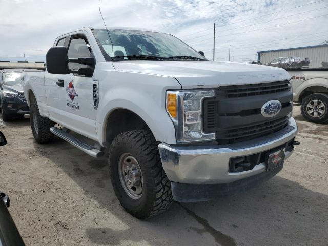 FORD F250 SUPER 2017 with VIN 1FT7X2B66HED76207 - Photo from auction