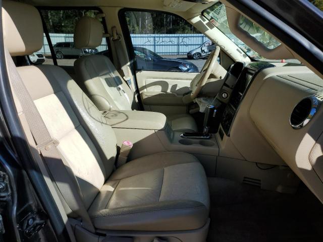 Photo 5 from auction – 2006 FORD EXPLORER X with VIN 1FMEU73E86UB38635