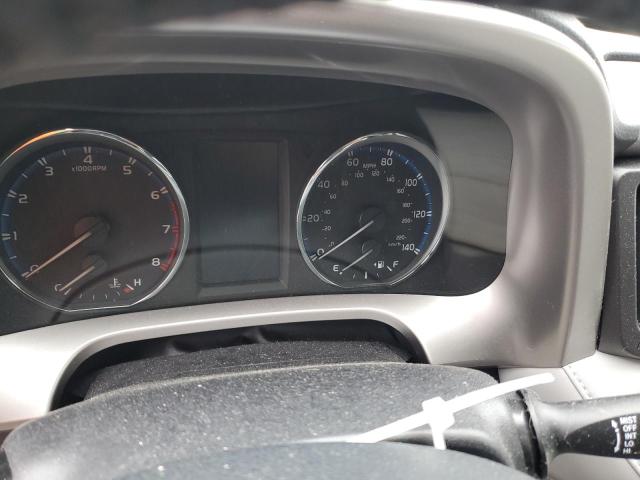 Photo 8 from auction – 2017 TOYOTA RAV4 LIMIT with VIN JTMYFREV9HD108549