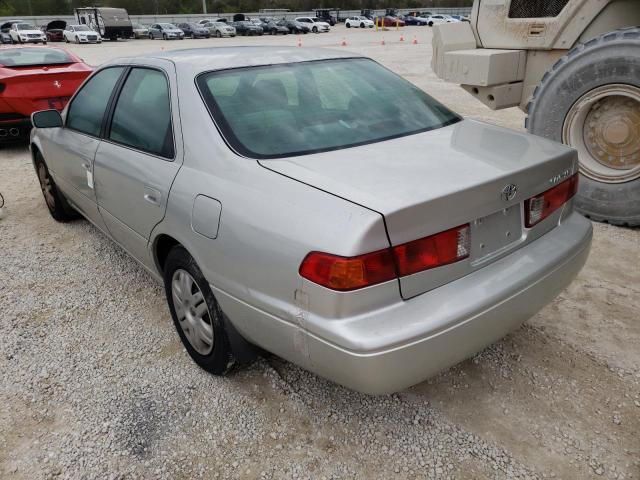 Photo 3 from auction – 2001 TOYOTA CAMRY CE with VIN 4T1BG22K31U072850