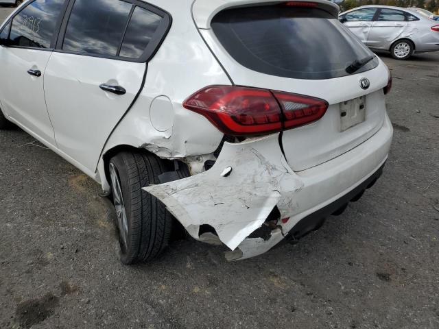 Photo 9 from auction – 2016 KIA FORTE SX with VIN KNAFZ5A34G5592180