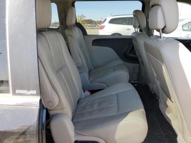 Photo 6 from auction – 2013 CHRYSLER TOWN & COU with VIN 2C4RC1BG2DR576957