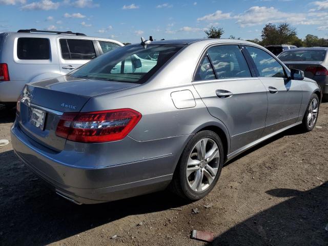 Photo 4 from auction – 2011 MERCEDES-BENZ E 550 4MAT with VIN WDDHF9AB5BA407658