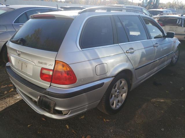 Photo 4 from auction – 2004 BMW 325 XIT with VIN WBAEP33474PF03555