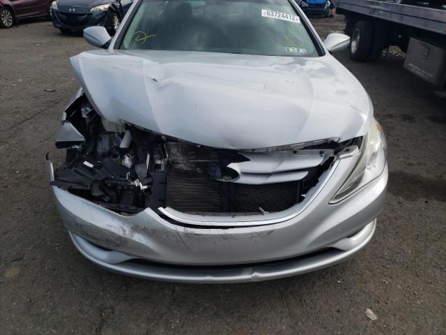 Photo 7 from auction – 2012 HYUNDAI SONATA GLS with VIN 5NPEB4AC8CH410956