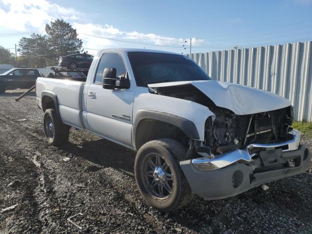 GMC SIERRA C25 2004 with VIN 1GTHC24204E339254 - Photo from auction