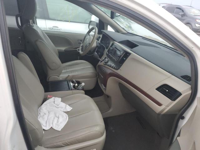 Photo 5 from auction – 2013 TOYOTA SIENNA XLE with VIN 5TDYK3DC2DS370260