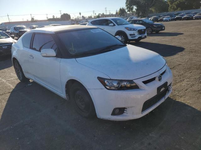Photo 4 from auction – 2013 TOYOTA SCION TC with VIN JTKJF5C73D3057279