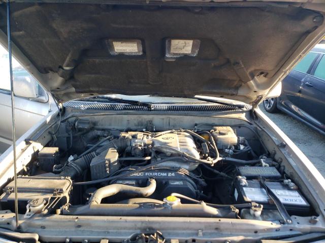 Photo 7 from auction – 2002 TOYOTA 4RUNNER SR with VIN JT3GN86R320243555