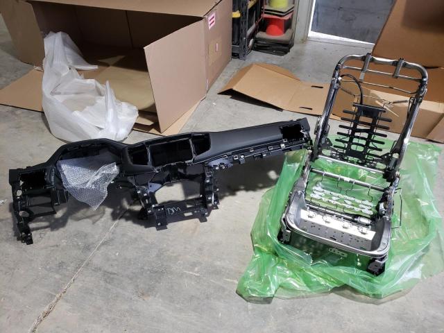 Photo 9 from auction – 2022 HONDA PASSPORT E with VIN 5FNYF7H54NB000215
