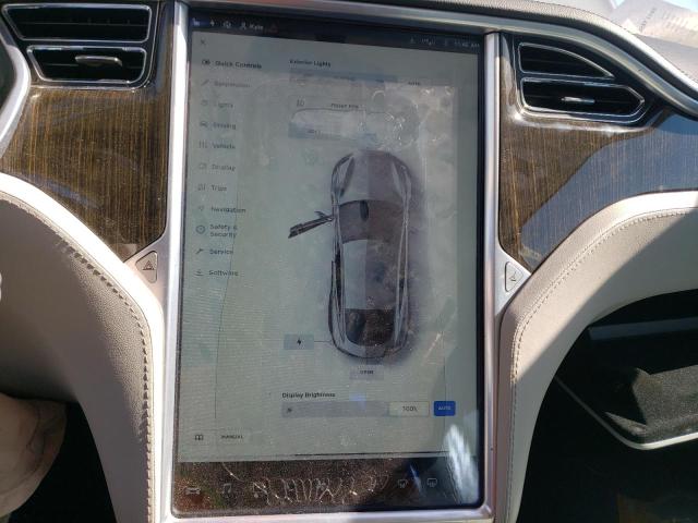 Photo 9 from auction – 2013 TESLA MODEL S with VIN 5YJSA1DN1DFP05804