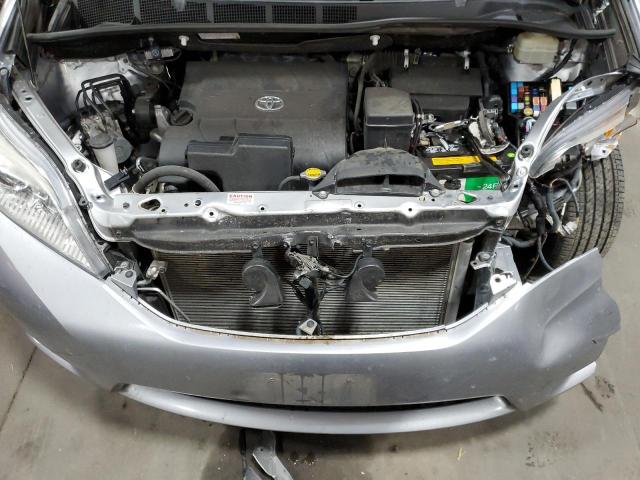 Photo 7 from auction – 2016 TOYOTA SIENNA XLE with VIN 5TDYK3DC9GS753701