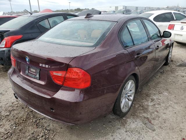 Photo 4 from auction – 2009 BMW 328 I with VIN WBAPH775X9NM46901