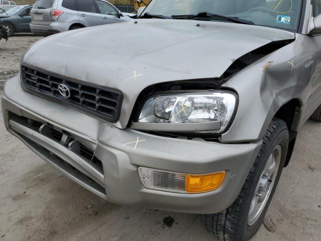 Photo 9 from auction – 2000 TOYOTA RAV4 with VIN JT3HP10V9Y7155332