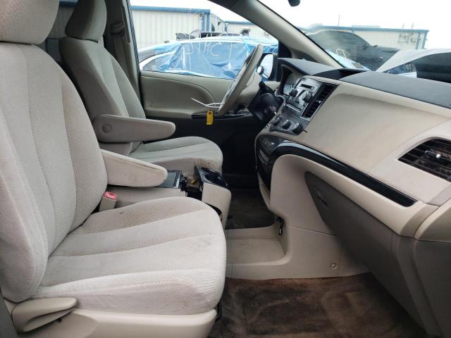 Photo 5 from auction – 2012 TOYOTA SIENNA LE with VIN 5TDKK3DC1CS278576