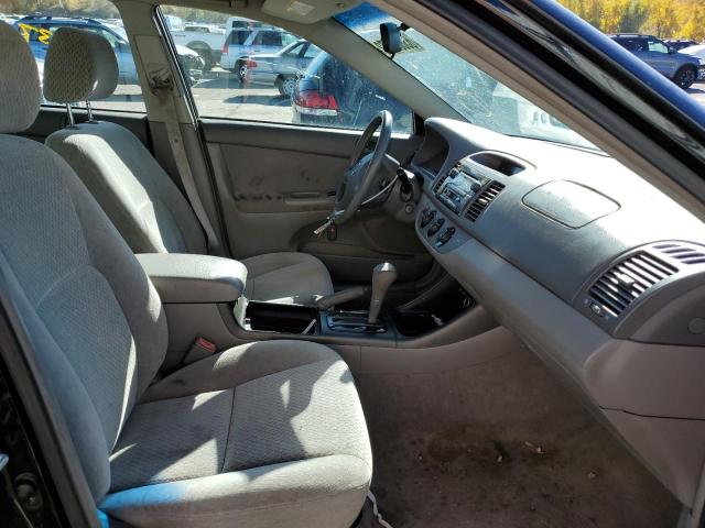 Photo 5 from auction – 2003 TOYOTA CAMRY LE with VIN 4T1BF32K93U040805