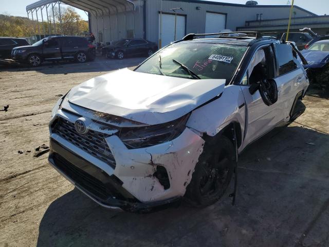 Photo 2 from auction – 2020 TOYOTA RAV4 XSE with VIN JTMEWRFV3LJ047100