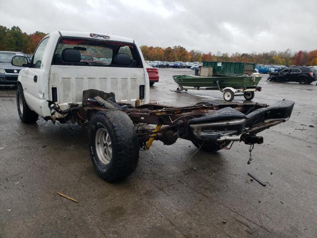 Photo 3 from auction – 2000 CHEVROLET SILVERADO with VIN 1GCEC14V1YE162436
