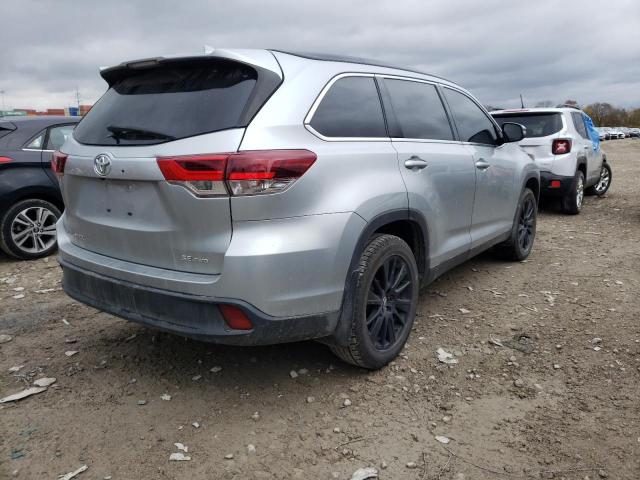 Photo 4 from auction – 2019 TOYOTA HIGHLANDER with VIN 5TDJZRFH2KS585224
