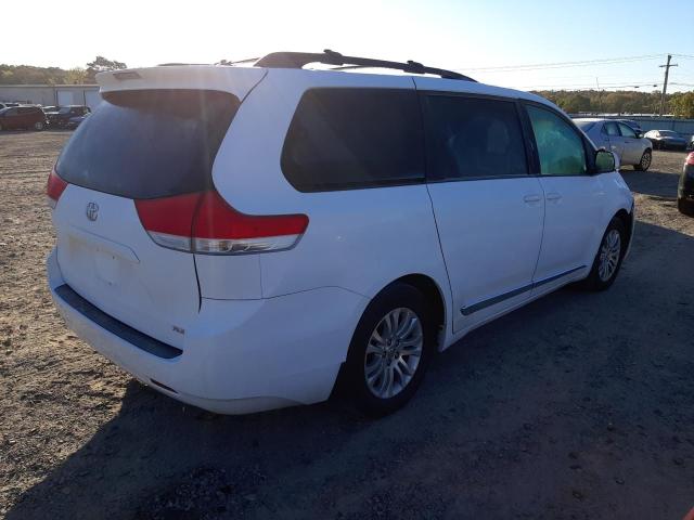 Photo 4 from auction – 2014 TOYOTA SIENNA XLE with VIN 5TDYK3DC7ES463471
