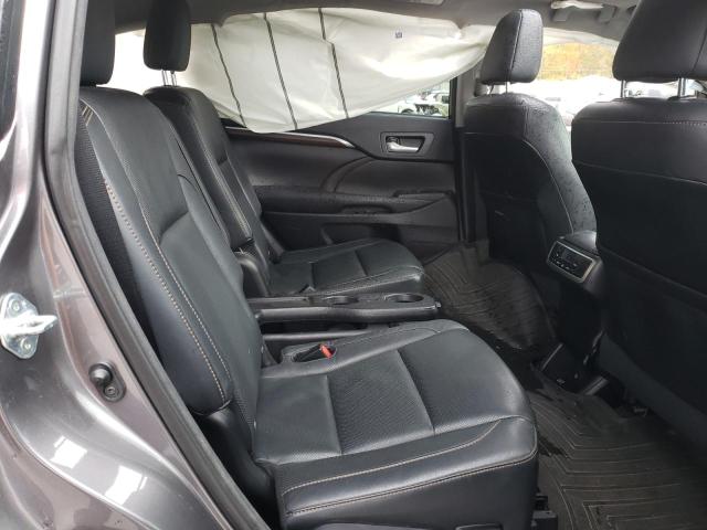 Photo 6 from auction – 2015 TOYOTA HIGHLANDER with VIN 5TDDKRFH1FS194055
