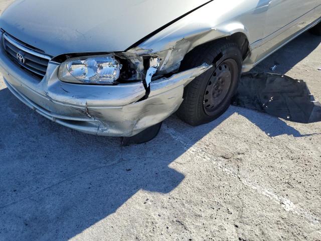 Photo 9 from auction – 2000 TOYOTA CAMRY CE with VIN JT2BG22K8Y0446562