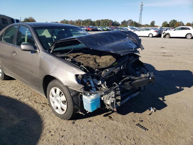Photo 9 from auction – 2003 TOYOTA CAMRY LE with VIN 4T1BE32K73U648714