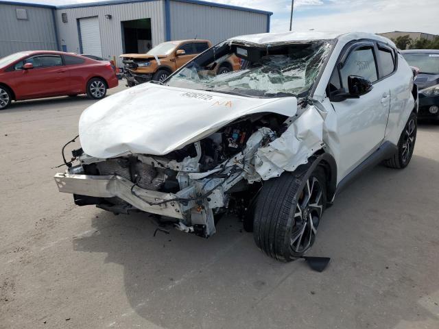 Photo 2 from auction – 2019 TOYOTA C-HR XLE with VIN NMTKHMBX6KR097240