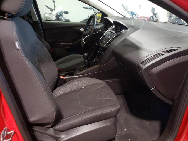 Photo 5 from auction – 2016 FORD FOCUS SE with VIN 1FADP3F24GL353105