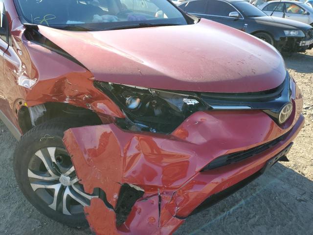 Photo 9 from auction – 2017 TOYOTA RAV4 LE with VIN JTMZFREVXHJ125138