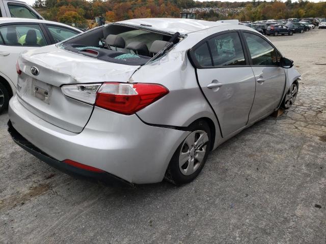 Photo 4 from auction – 2016 KIA FORTE LX with VIN KNAFK4A65G5465589