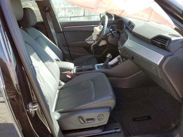 Photo 5 from auction – 2021 AUDI Q3 PREMIUM with VIN WA1DECF30M1056407