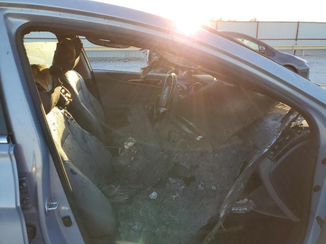 Photo 5 from auction – 2012 HYUNDAI SONATA SE with VIN 5NPEC4AB5CH364524