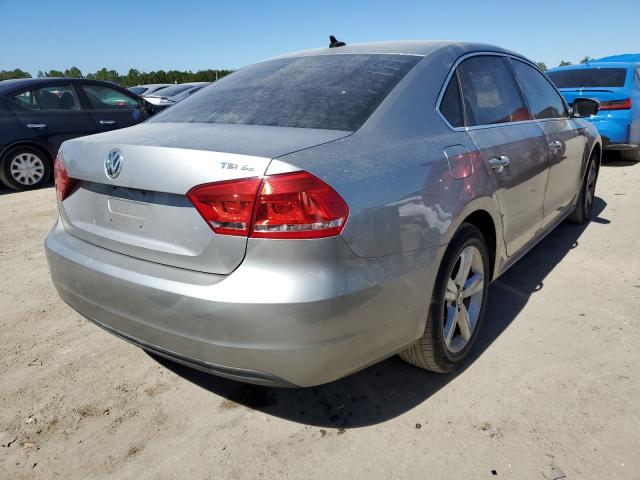 Photo 4 from auction – 2014 VOLKSWAGEN PASSAT SE with VIN 1VWBT7A34EC030994