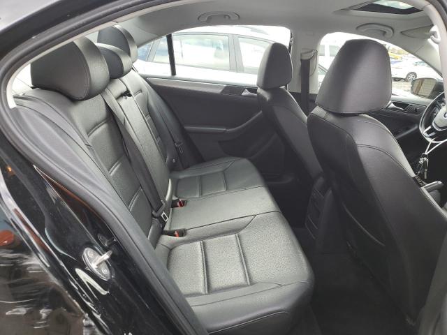 Photo 6 from auction – 2017 VOLKSWAGEN JETTA SE with VIN 3VWDB7AJ2HM296897