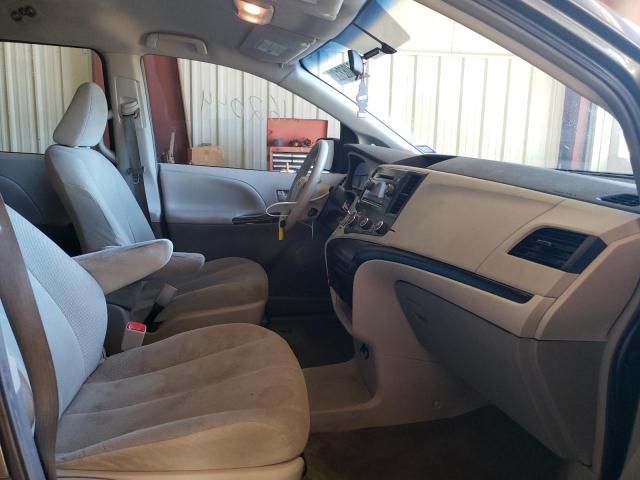 Photo 5 from auction – 2012 TOYOTA SIENNA BAS with VIN 5TDKA3DC8CS010773
