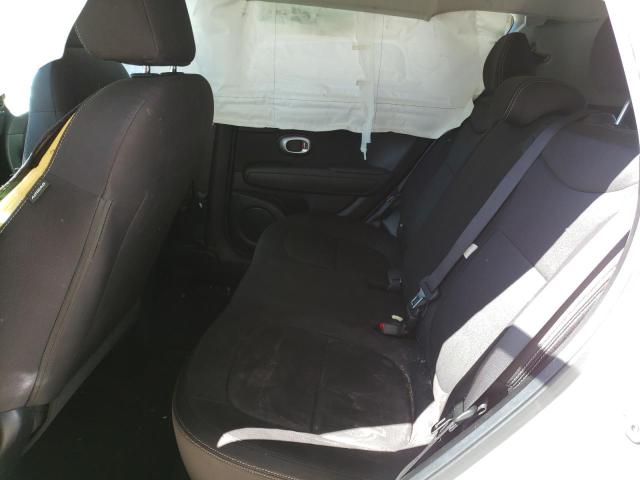 Photo 6 from auction – 2016 KIA SOUL with VIN KNDJN2A29G7407348