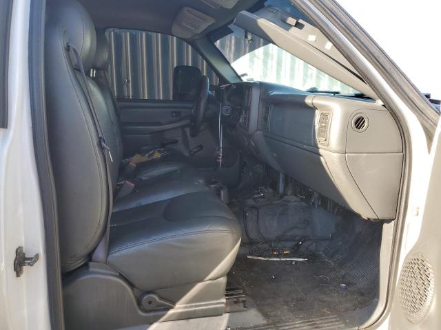Photo 5 from auction – 2004 GMC SIERRA C25 with VIN 1GTHC24204E339254