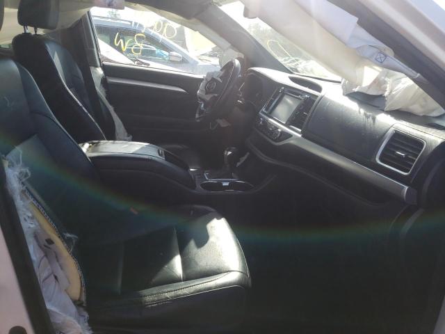 Photo 5 from auction – 2016 TOYOTA HIGHLANDER with VIN 5TDJKRFH2GS241176
