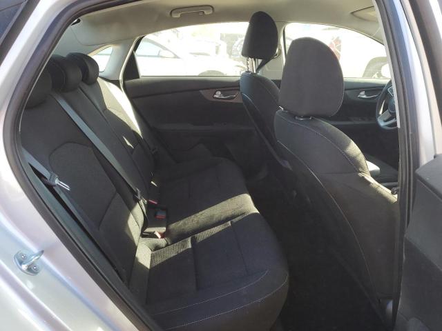 Photo 6 from auction – 2021 KIA FORTE FE with VIN 3KPF24AD1ME375745